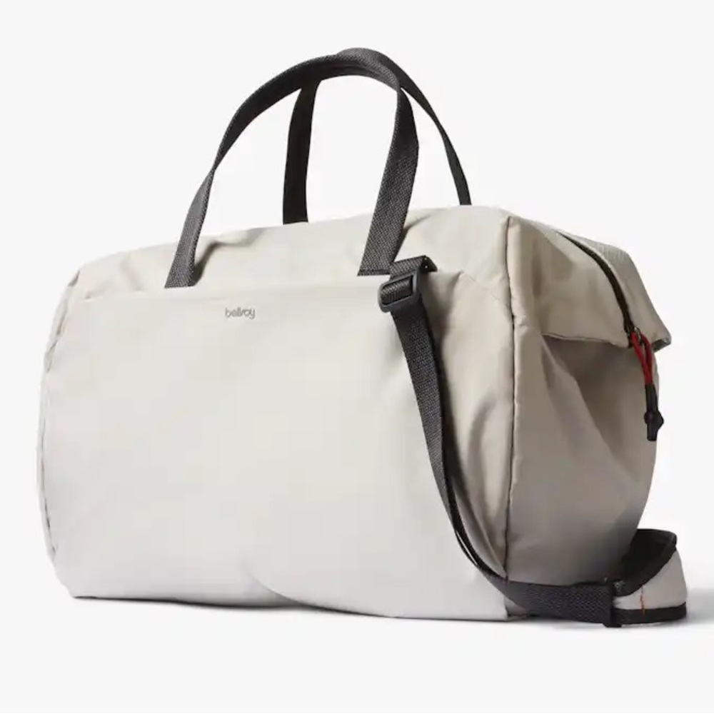 Bellroy Lite Duffle Chalk Ripstop